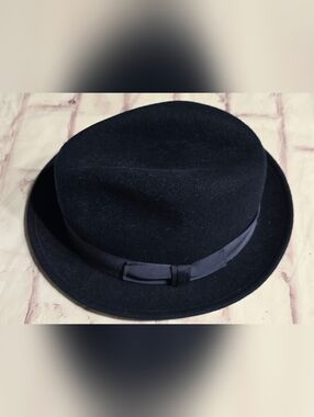 Country Gentleman Navy Felt Fedora